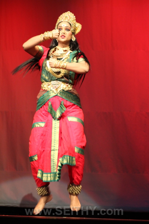LORDKRISHNA-TORONTO300313SEITHY (195)